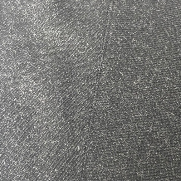 Solddd Outtt - Picture 4 of 5